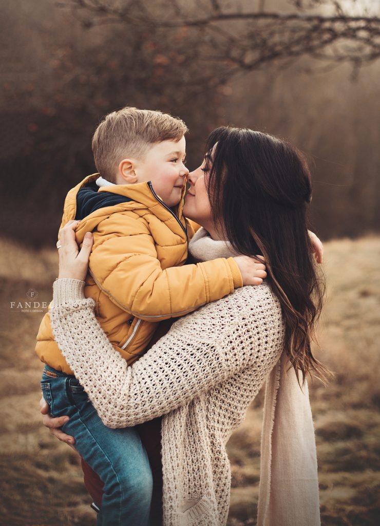 Familienfotografie Familienfotos Familie Outdoorshooting Saarland Saarbrücken Neunkirchen St. Wendel Saarlouis Merzig