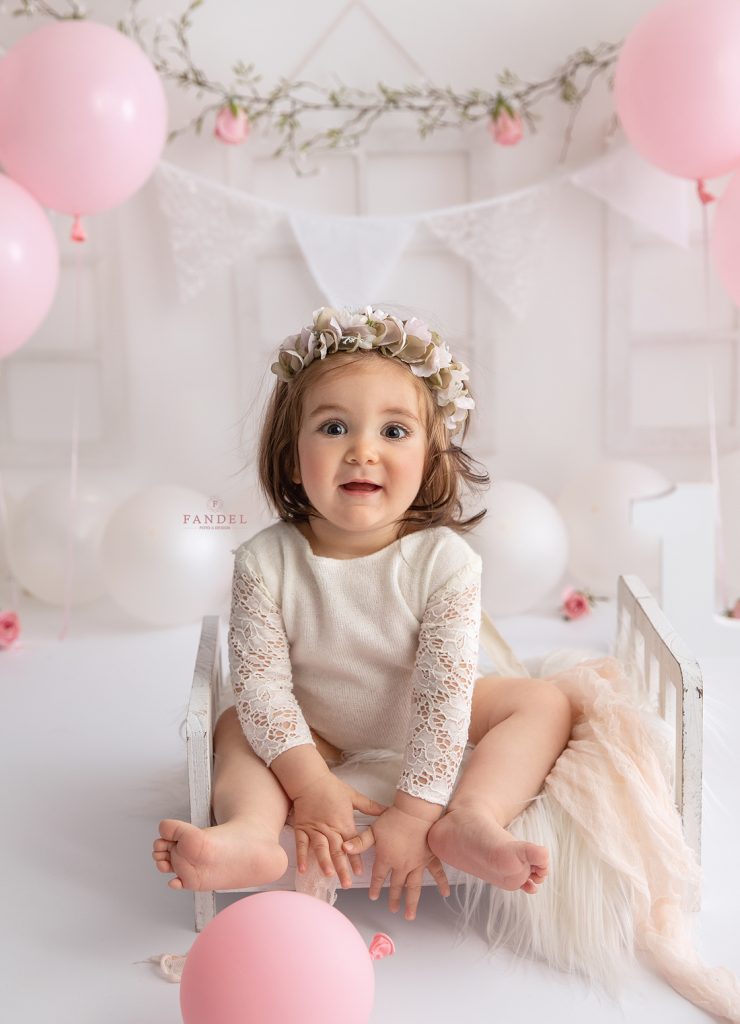 Cake Smash Fotoshooting, erster Geburtstag, zweiter Geburtstag